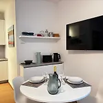 Riva&lago - Larihome A90 Apartamento Gravedona