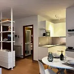 Apartamento Riva&lago - Larihome A90 *