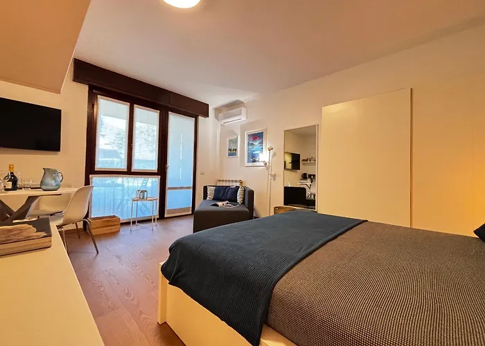 Riva&lago - Larihome A90 * Gravedona