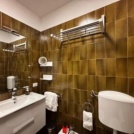 Riva&lago - Larihome A90 Gravedona