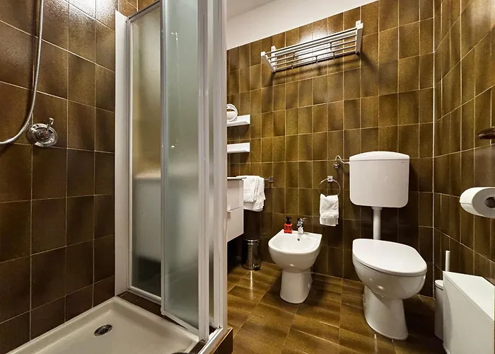 Riva&lago - Larihome A90 Apartamento *